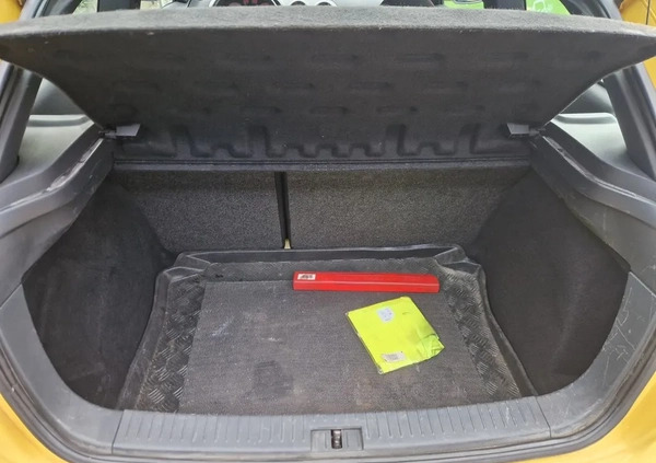 Seat Ibiza cena 15700 przebieg: 164423, rok produkcji 2005 z Dębica małe 529